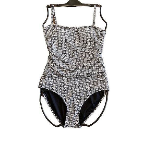 Dkny Other - DKNY Bandeau Maillot Swimsuit Women’s Small